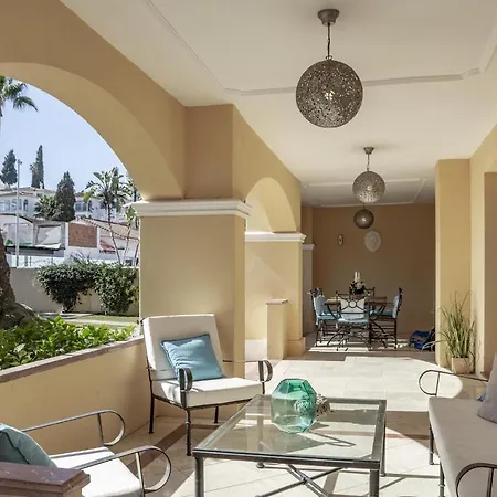 Marvelous Mansion With Pool In M26 マルベーリャ
